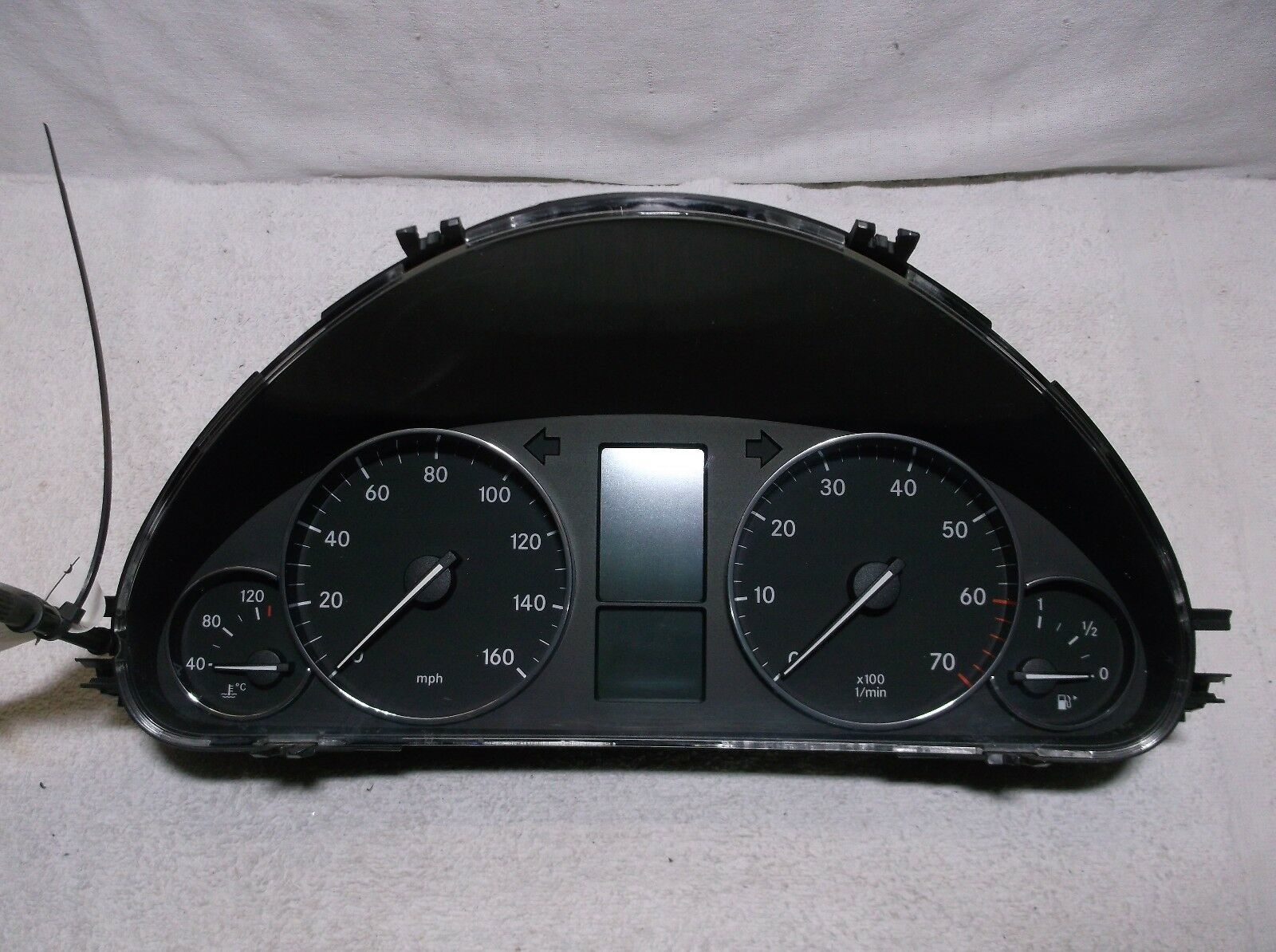 050607 MERCEDES BENZ C230/C320/C350/W203 SPEEDOMETER/INSTRUMENT/GAUGE