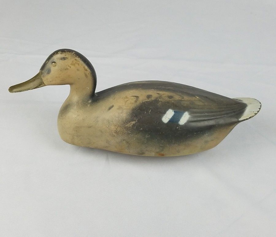Vintage animal trap co Majestic victor plastic mid century mallard duck