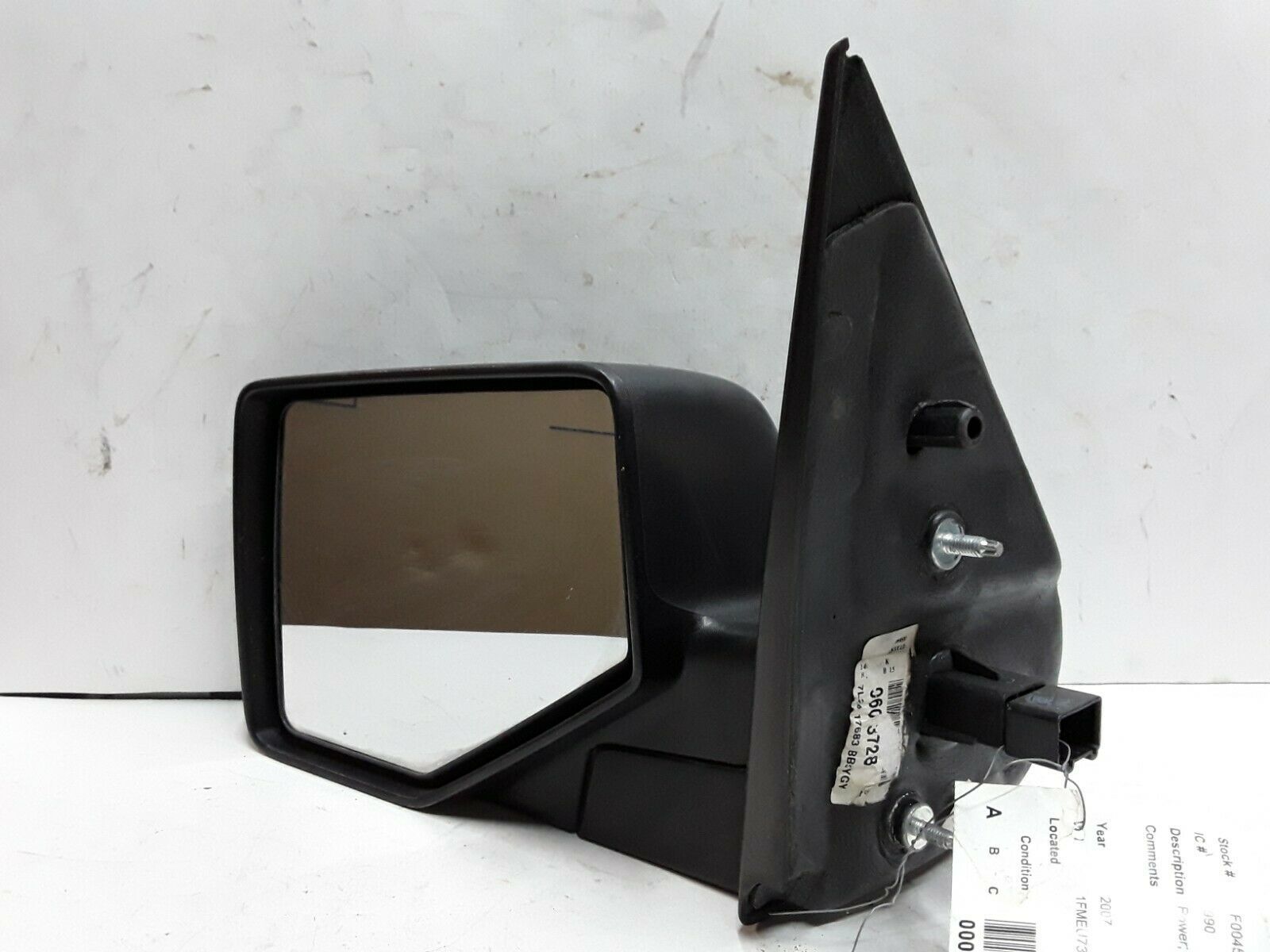 06 07 08 09 10 Ford Explorer left drivers door mirror with approach
