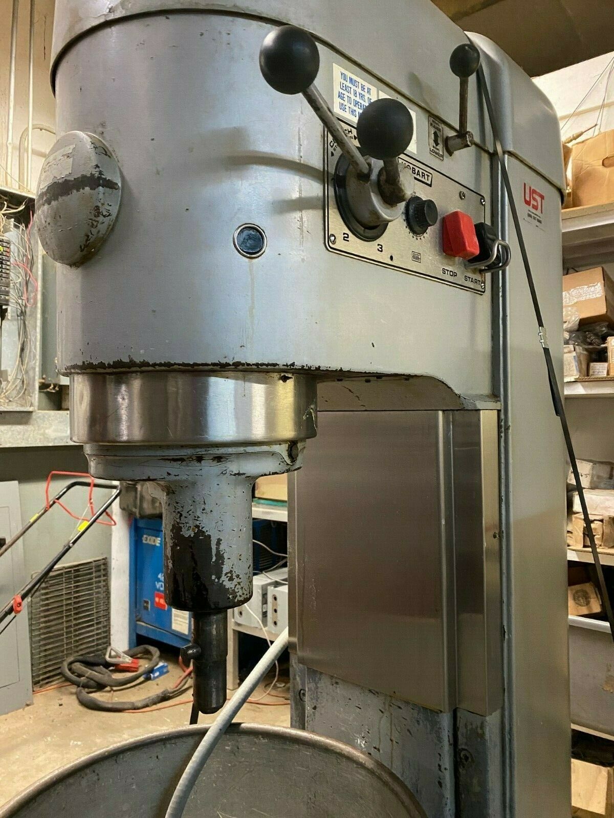 Hobart M802 Commercial 80 QT Floor Bakery Baking Dough Ingredient Mixer