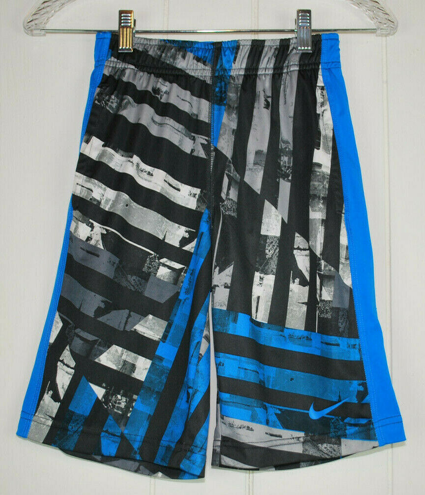 nike youth small size