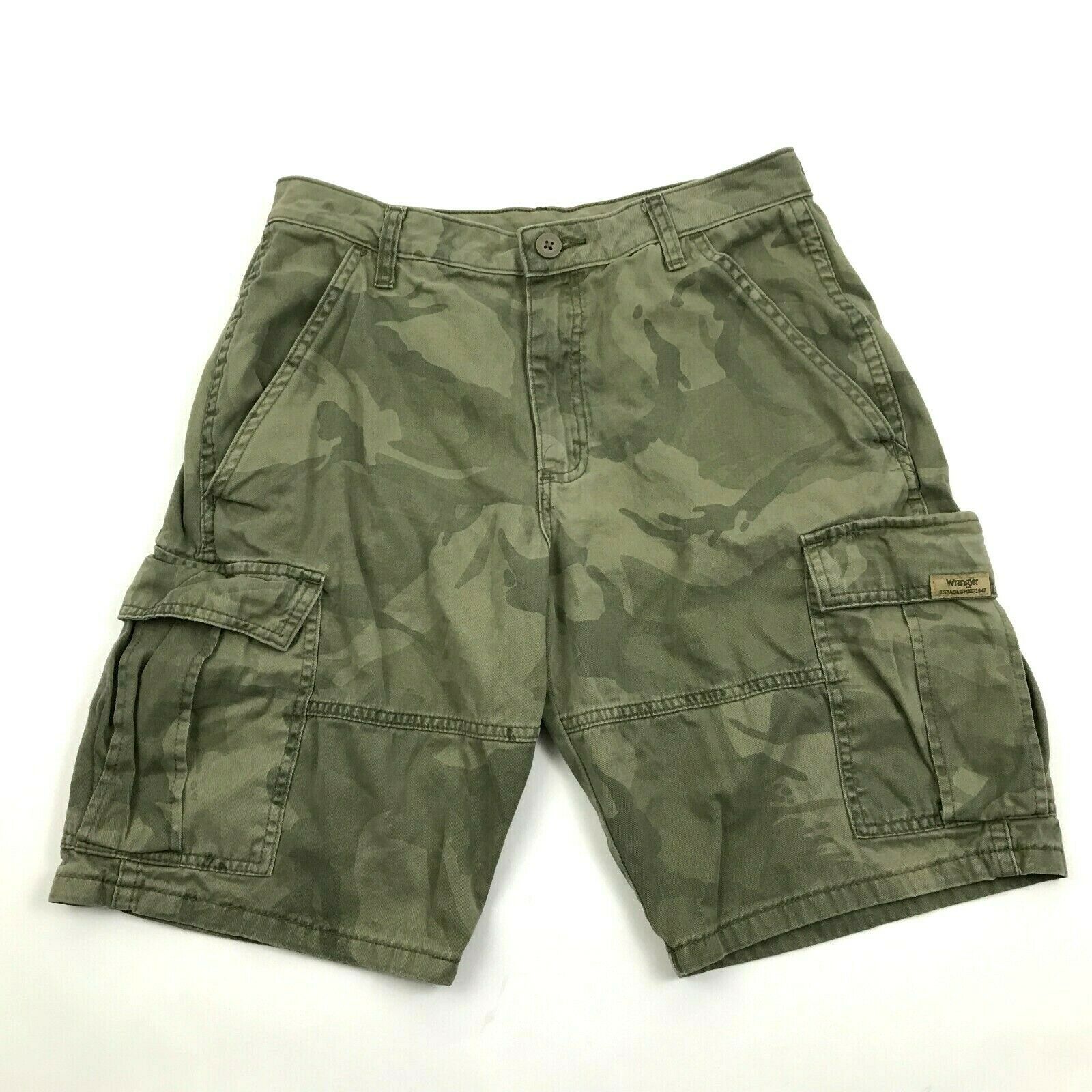VINTAGE Wrangler Camouflage Cargo Shorts Size 30 Men's Straight Fit ...