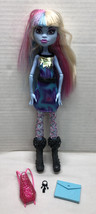 Monster High Picture Day Abbey Bominable Doll W/ Accessories - $16.82