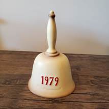 Vintage Goebel Hummel Figurine, Second Edition Annual Bell, 1979 HUM701 image 2