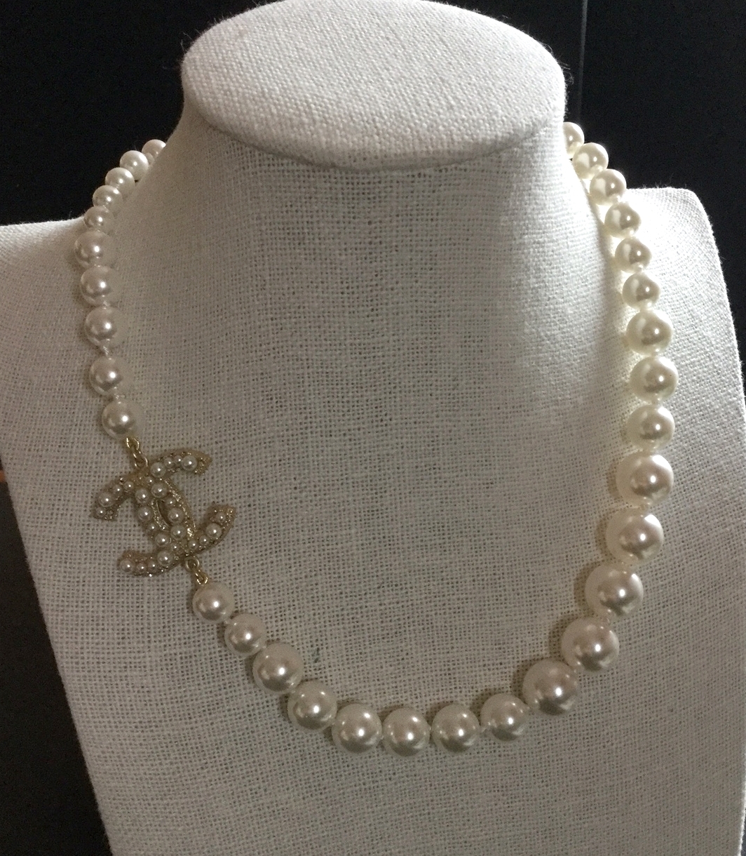CHANEL PEARL CRYSTAL Short Necklace CC Choker Gold 100 Anniversary ...