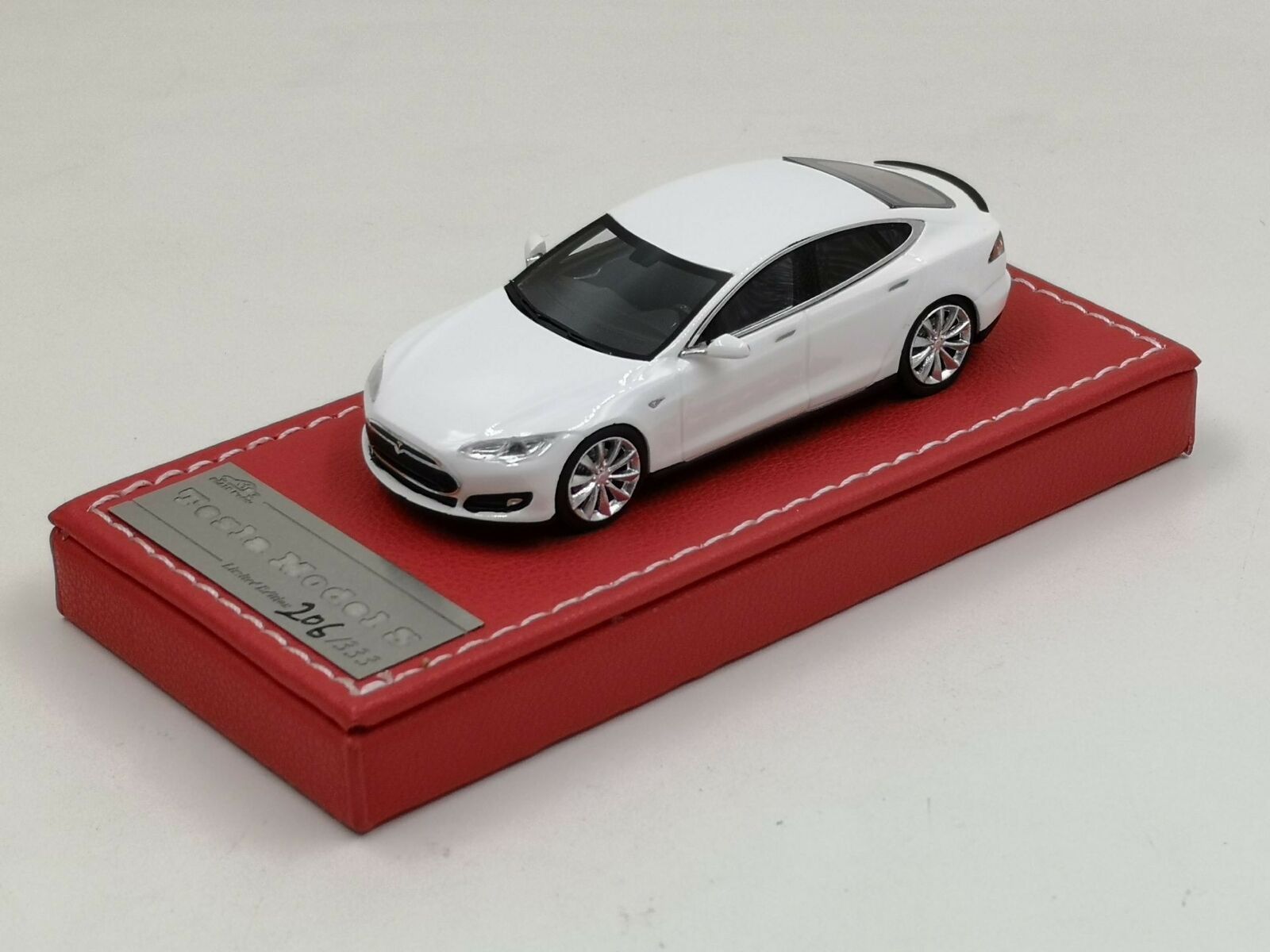 1/43 Resin simulation car model TESLA MODEL S (limited edition 333PCS ...