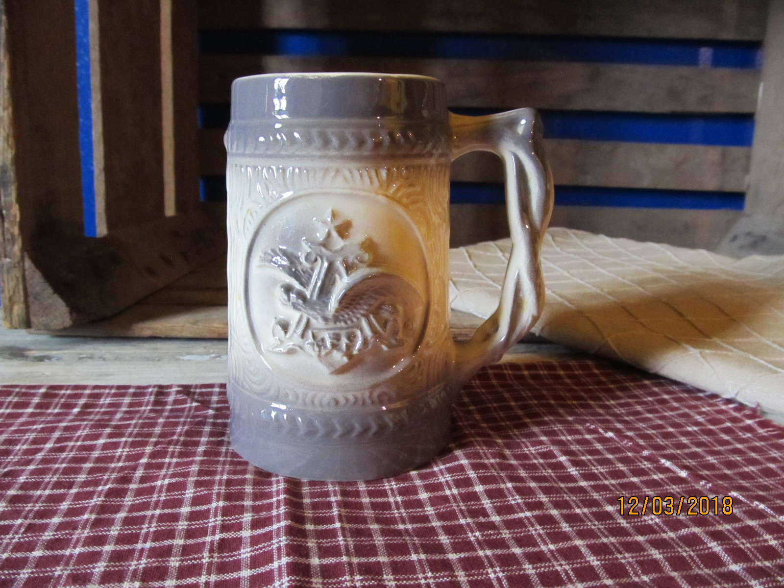 Vintage 1950's McCoy Pottery Anheuser Busch Budweiser King Of Beers Mug