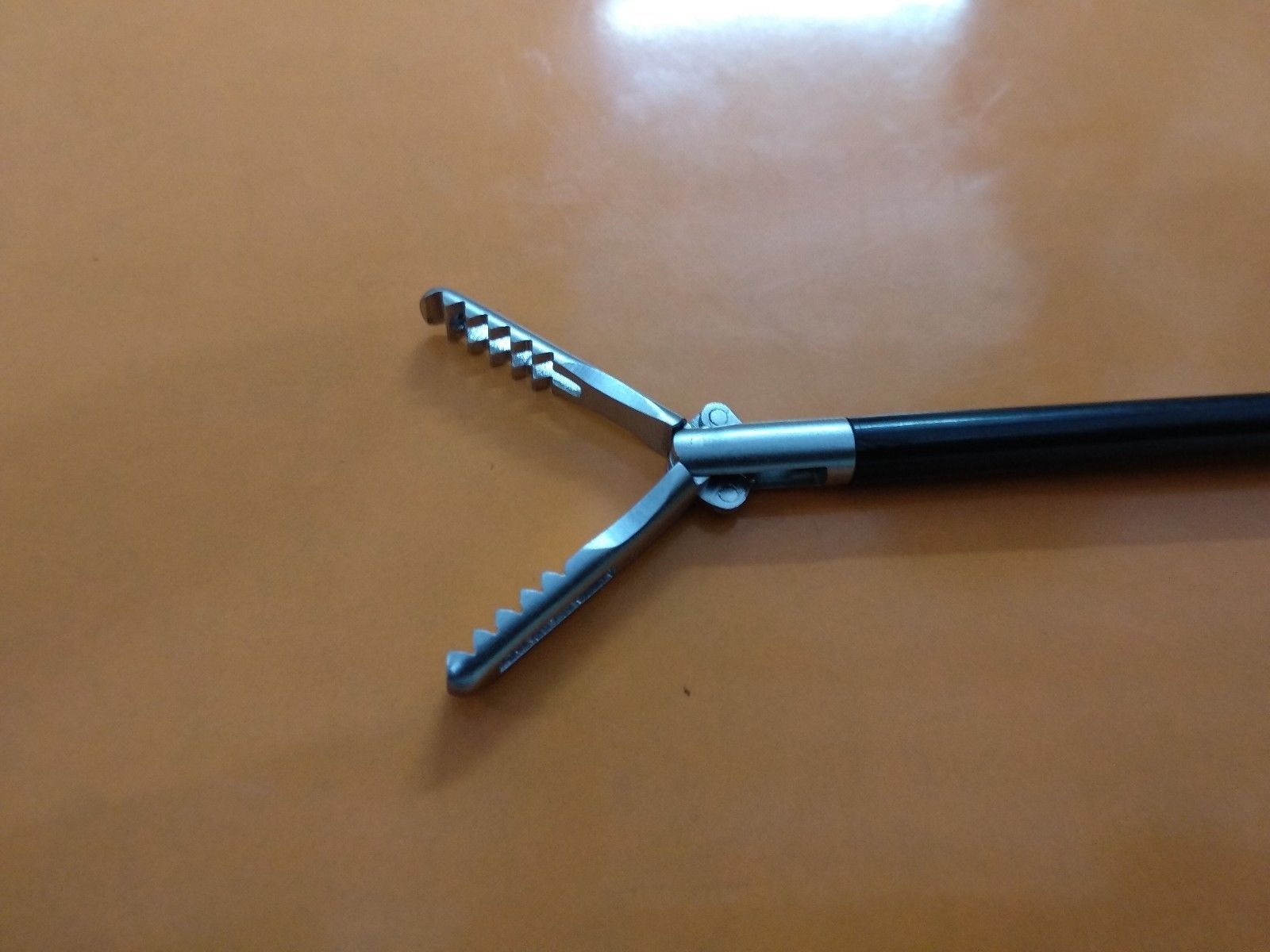 5 mm Laparoscopy Storz Type Alligator Grasping Forceps Laparoscopic