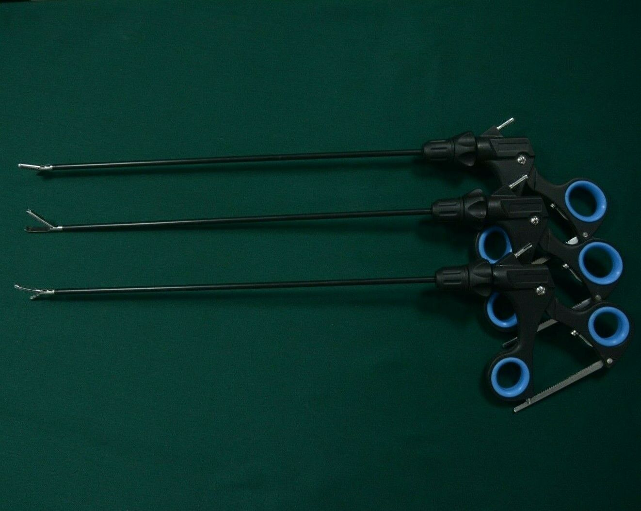 Laparoscopic Fundus Triple Cup Jaw Fenestrated Soft Touch Grasper