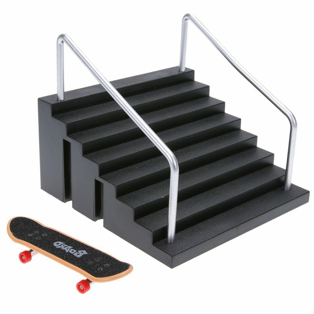 fingerboard skate park