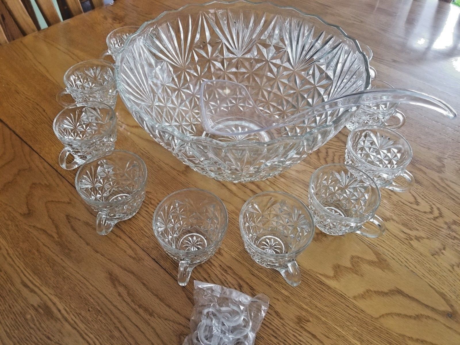 Vintage Anchor Hocking 26 Piece Arlington Punch Bowl Set 300271 With Box Early American 4299