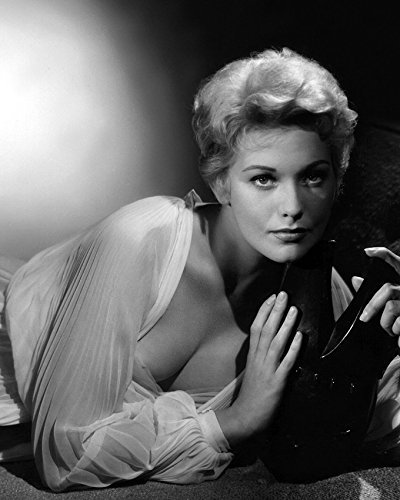 Kim Novak In Bell Book And Candle Sultry In Low Cut Gown Busty Pose 16x20 Canvas - $69.99