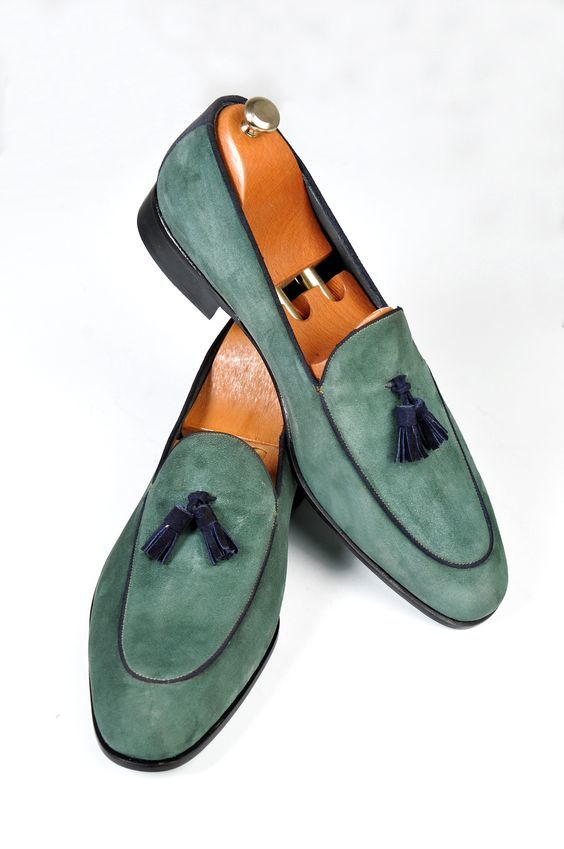 Handcrafted Green Color Suede Leather Tassel Loafer Slip Ons Apron Toe Men Shoes
