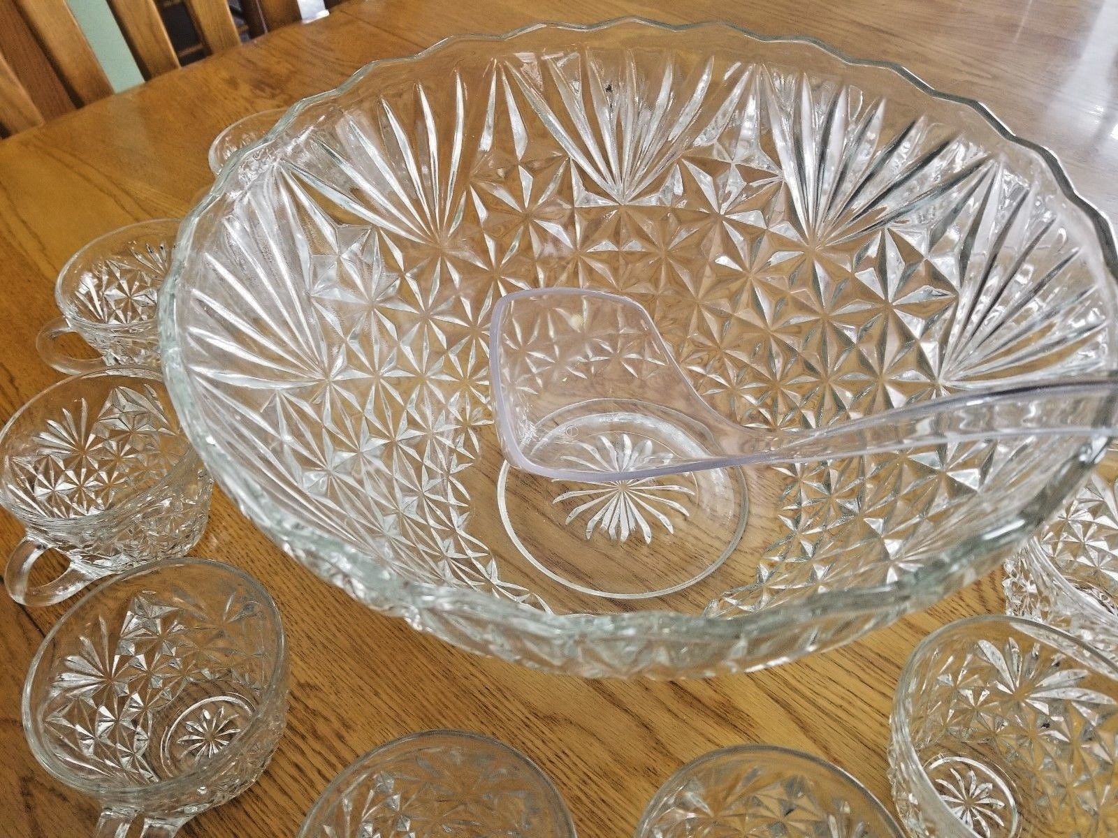 Vintage Anchor Hocking 26 Piece Arlington Punch Bowl Set 300/271 With