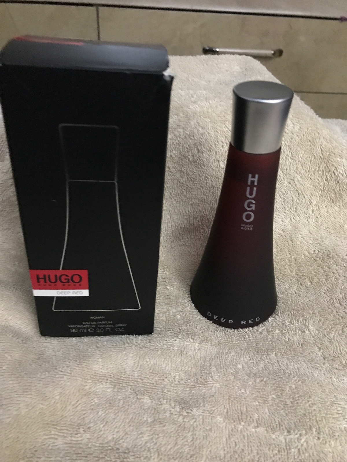 Hugo Boss Deep Red Eau De Parfum 1 6 Fl Oz