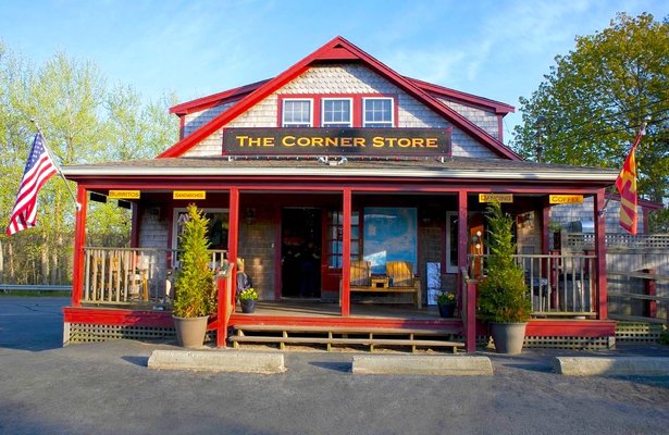 A welcome banner for BoomerangEcho's Corner Store