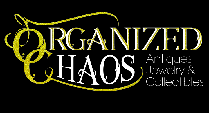A welcome banner for Holli's store