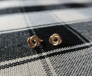 Vintage 14k Yellow Gold Swirl Earrings 7mm, an item from the 'Affordable Fine Jewelry' hand-picked list
