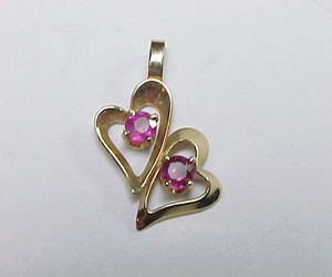PINK SAPPHIRES Vintage PENDANT in 14K GOLD - Double Hearts - FREE SHIPPING, an item from the 'Love is in the air' hand-picked list