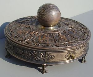ANTIQUE  INKWELL with Drawer from The London Crystal Palace - Museum Piece, an item from the 'Vintage Household Collectibles' hand-picked list