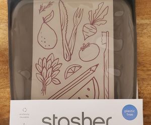 STASHER Silicone Reusable Sandwich Storage Food Bag Plastic Free BRAND *NEW*, an item from the 'Winter Fun: Meal Prepping' hand-picked list