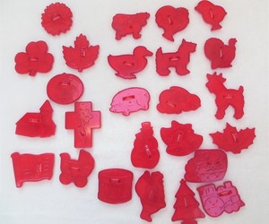 Lot 25 Vintage Red Plastic Cookie Cutters Christmas Animals HRM Crown Logo Made , an item from the 'Seeing Red' hand-picked list