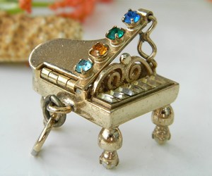 Vintage Grand Piano Charm Pendant Mechanical Rhinestones 3D, an item from the 'Golden Treasures' hand-picked list