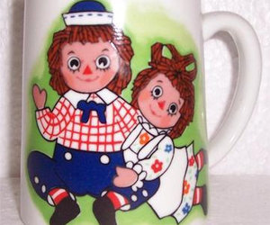 Vintage 1971 &quot;Raggedy Ann &amp; Andy&quot; The Bobbs-Merrill, Co., Inc Ceramic Coffee Mug, an item from the 'Vintage Raggedy Ann and Andy' hand-picked list
