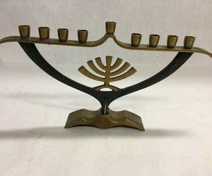 Brass VINTAGE Hanukkah Menorah MADE IN ISRAEL Oil LAMP HEBREW Brass, an item from the 'Menorah Collection' hand-picked list