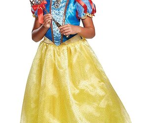 Snow White Disney Princess Fancy Dress Up Kids Halloween Deluxe Child Costume, an item from the 'Kids Halloween Costumes' hand-picked list