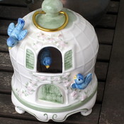 Bird cage music box thumb175