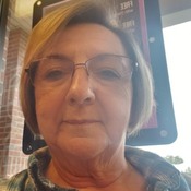 DianeJ322's profile picture